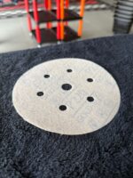 Disco de Lixa Hookit Ouro 216U G-220 152m 7 Furos - 3M - Imagem 2