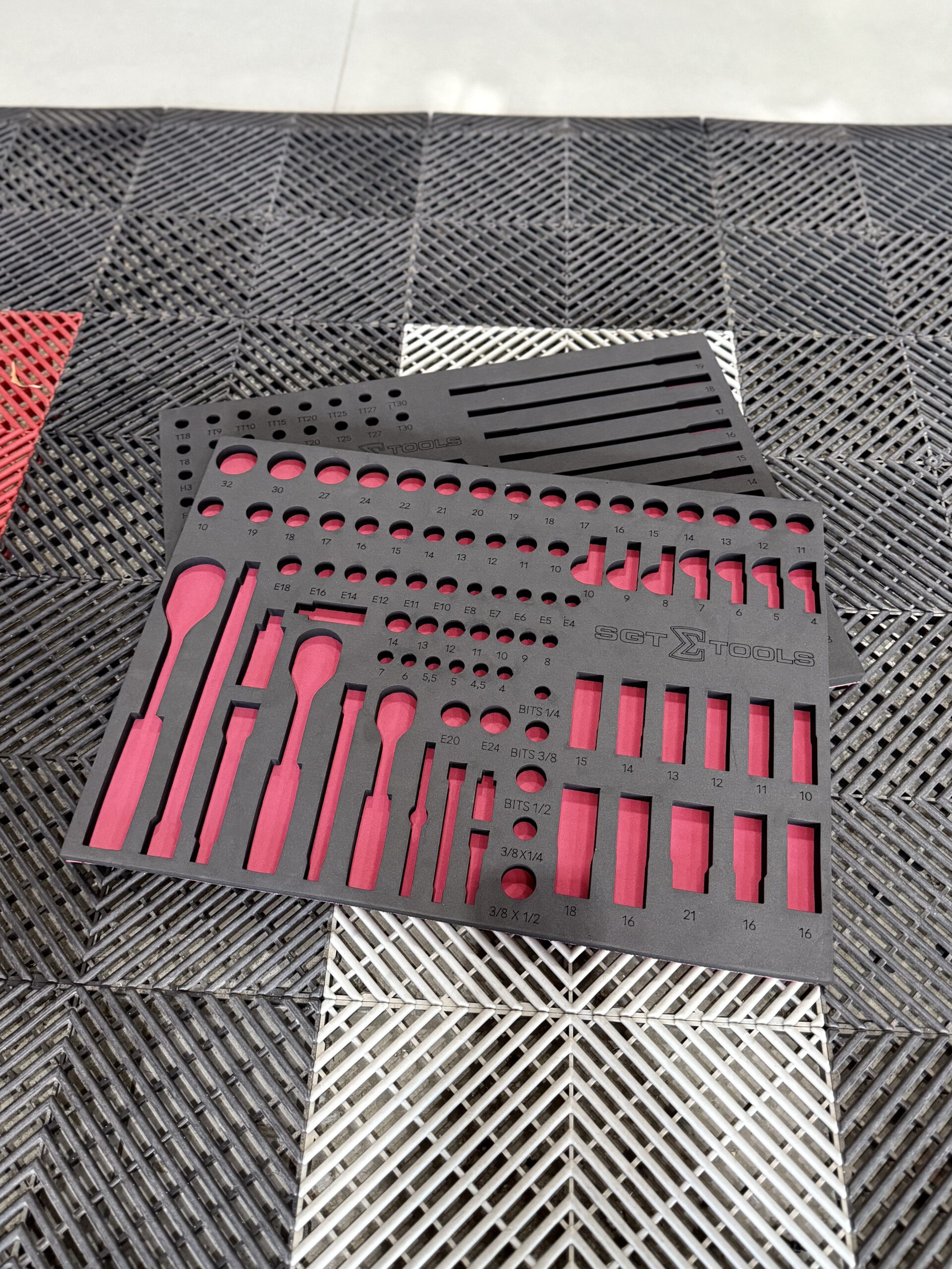 20260327_172053703_iOS Kit EVA 2 Bandejas para Ferramentas 178 Peças - Sigma Tools - Imagem 1